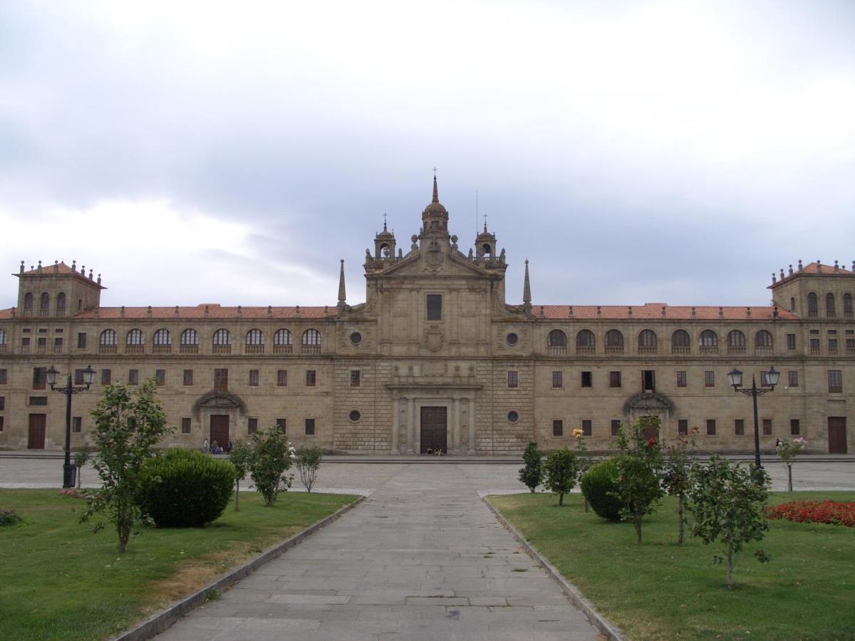 Andurina 2 Appartement Monforte De Lemos Buitenkant foto